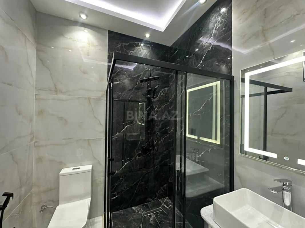 Satılır 4 otaqlı həyət evi 200 m²