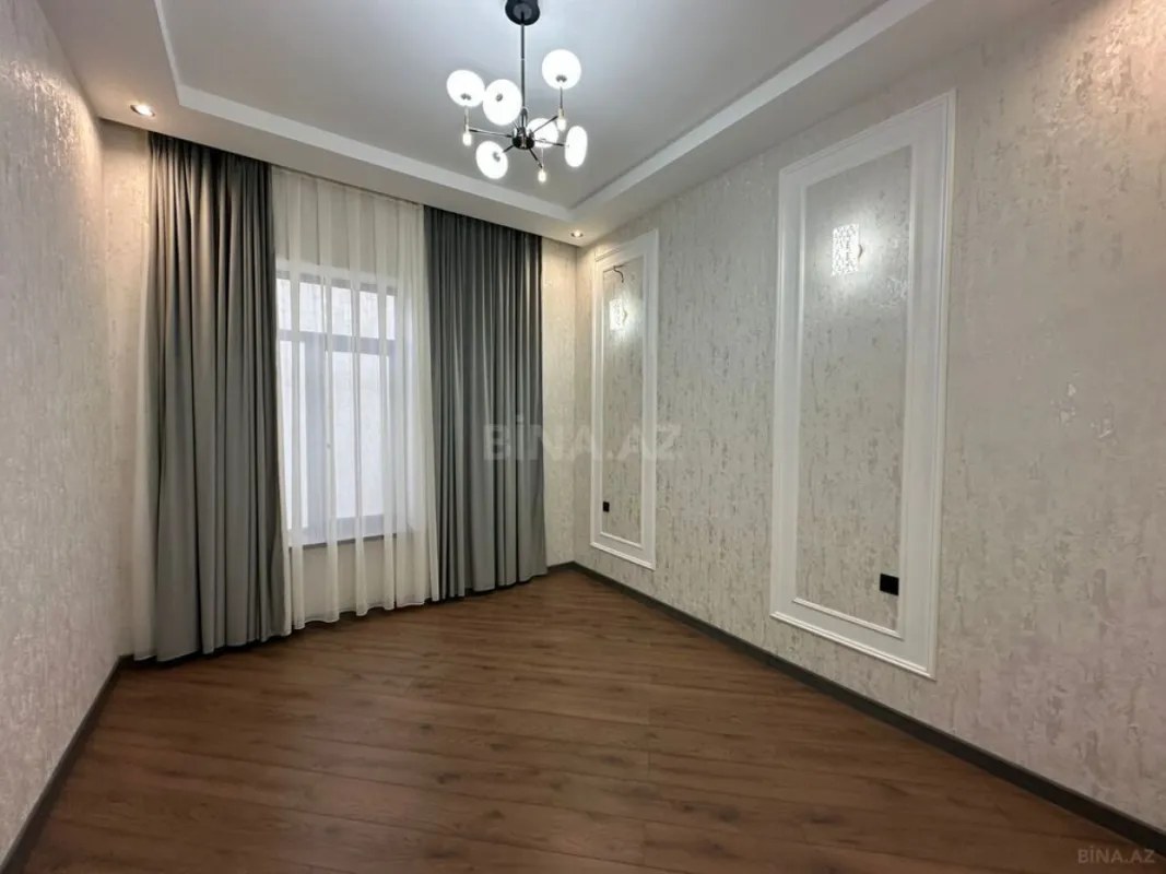 Satılır 4 otaqlı həyət evi 200 m²