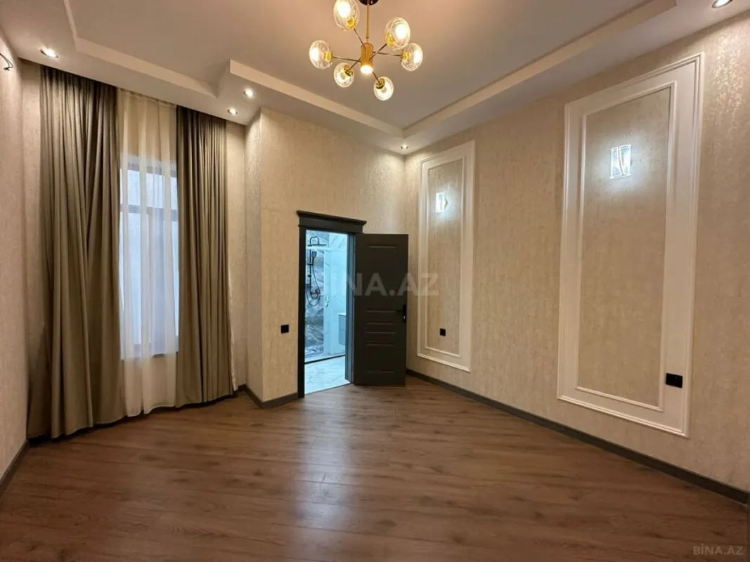 Satılır 4 otaqlı həyət evi 200 m²
