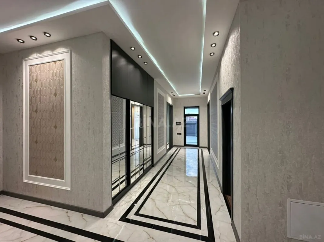 Satılır 4 otaqlı həyət evi 200 m²