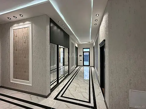 Satılır 4 otaqlı həyət evi 200 m²