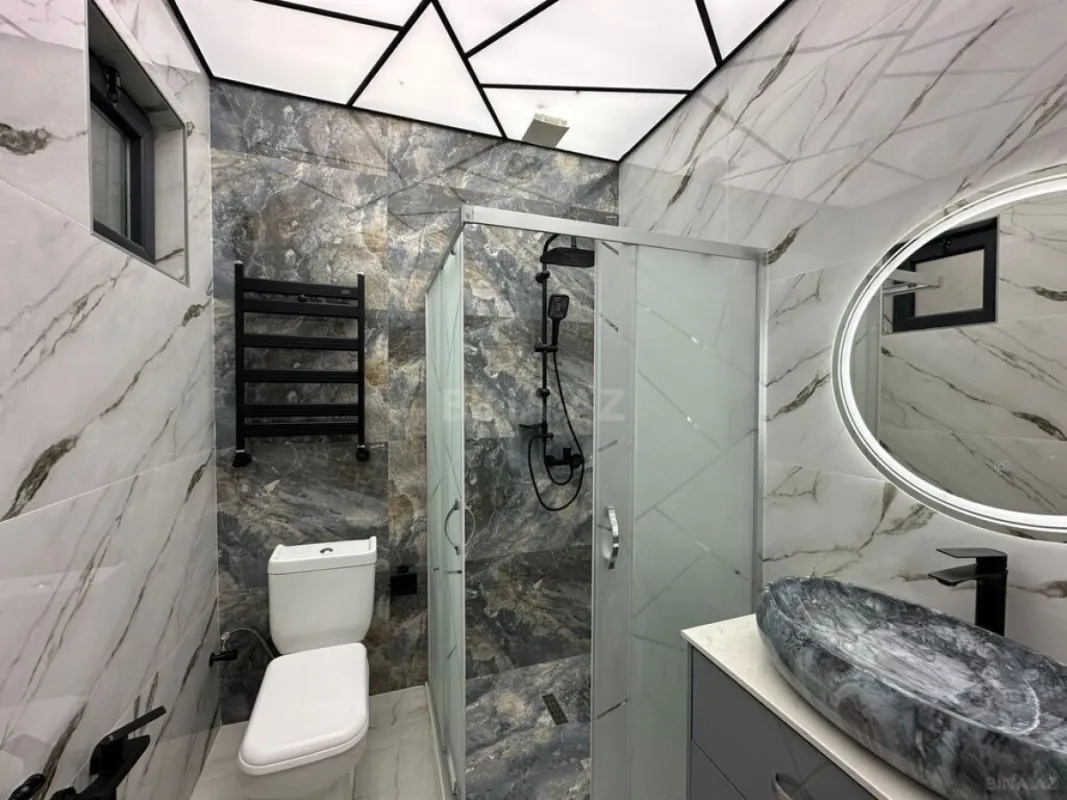 Satılır 4 otaqlı həyət evi 200 m²