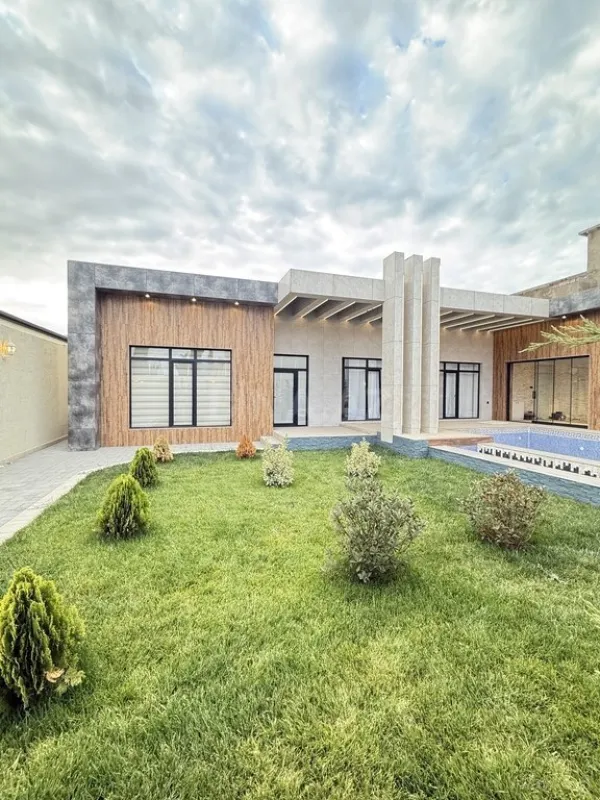 Satılır 5 otaqlı həyət evi 220 m²