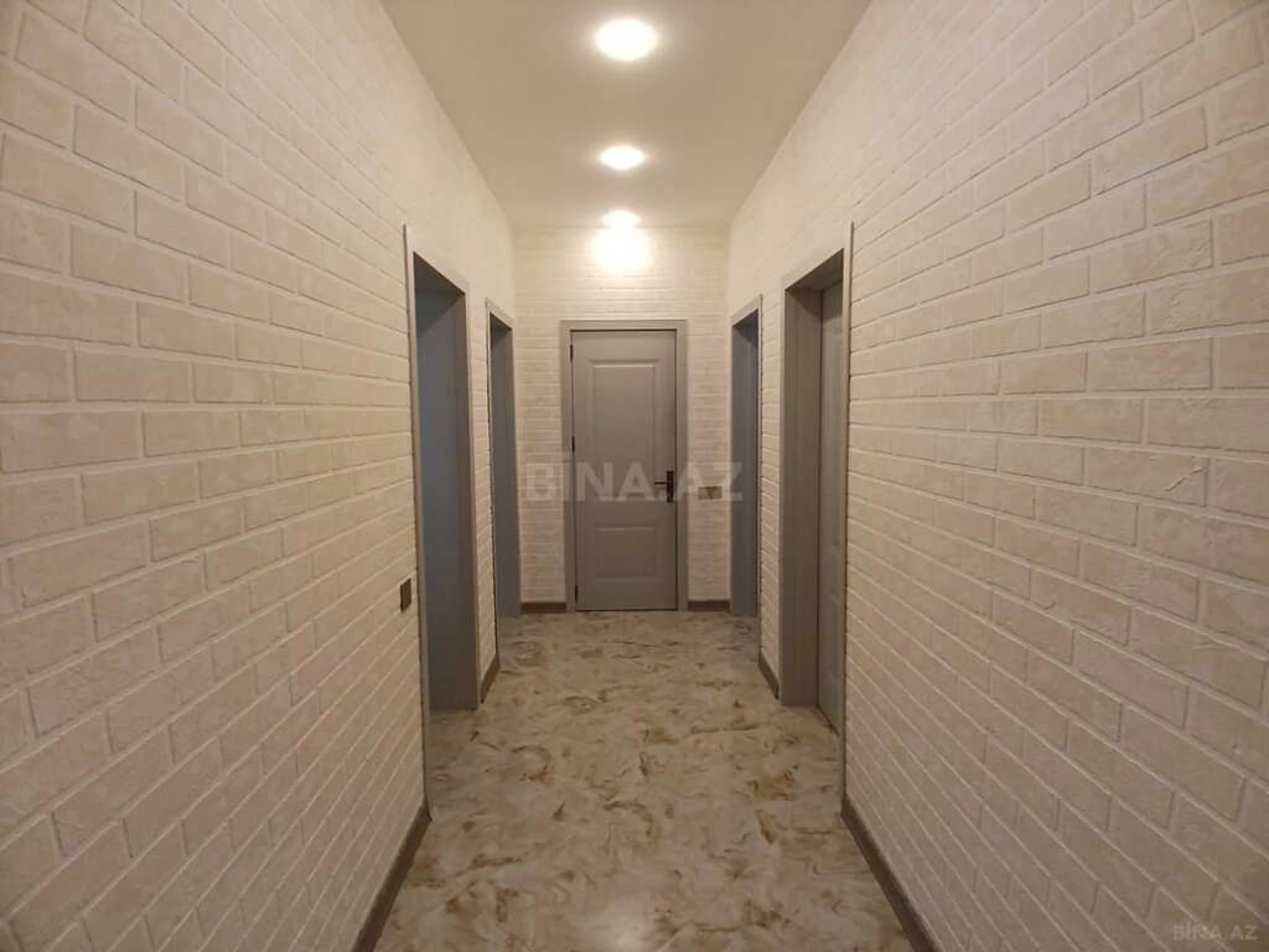 Satılır 5 otaqlı həyət evi 120 m²