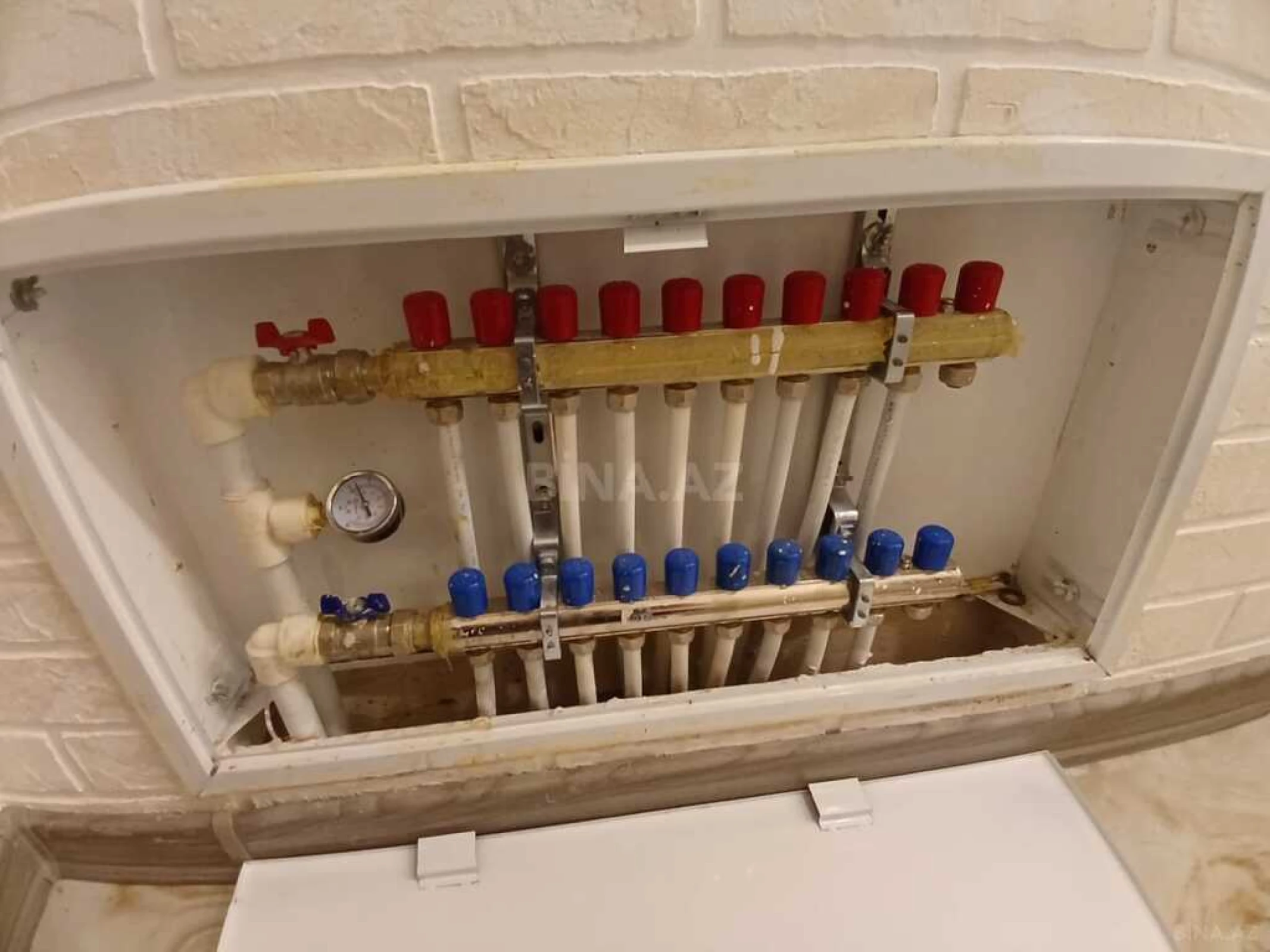 Satılır 5 otaqlı həyət evi 120 m²