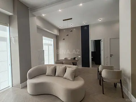 Kirayə verilir 2 otaqlı mənzil 60 m²
