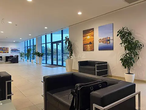 Kirayə verilir 1 otaqlı ofis 15 m²