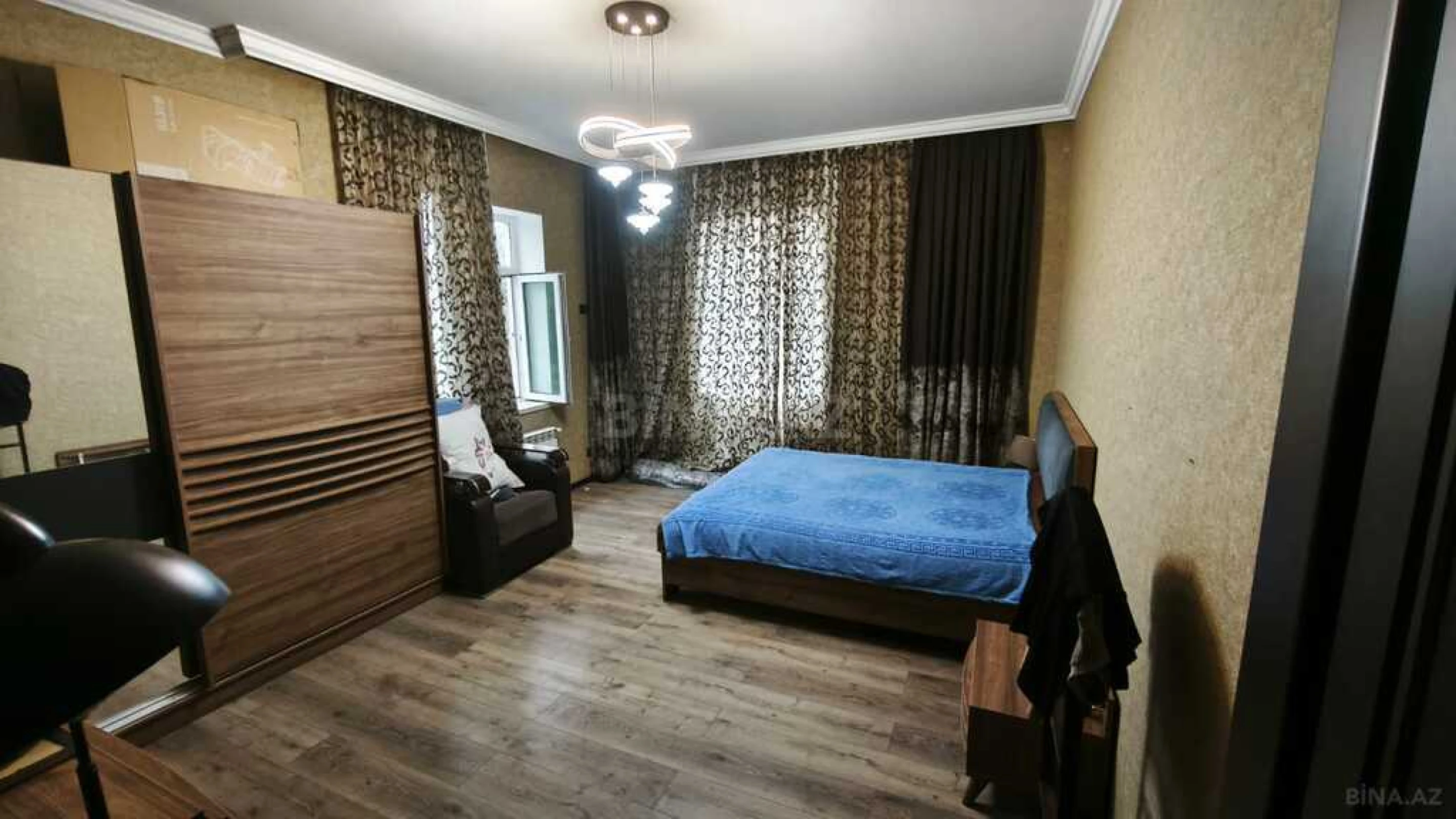 Satılır 4 otaqlı həyət evi 220 m²