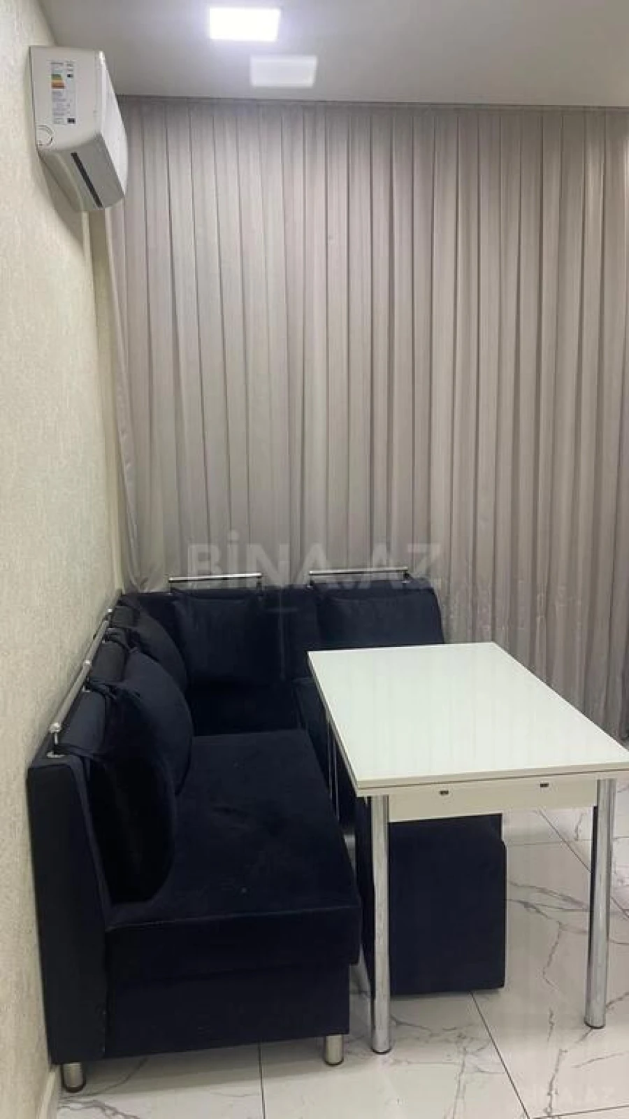 Kirayə verilir 3 otaqlı mənzil 110 m²