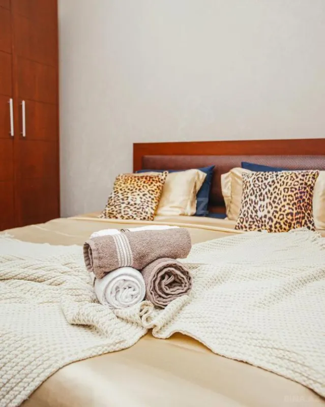 Kirayə verilir 3 otaqlı mənzil 120 m²