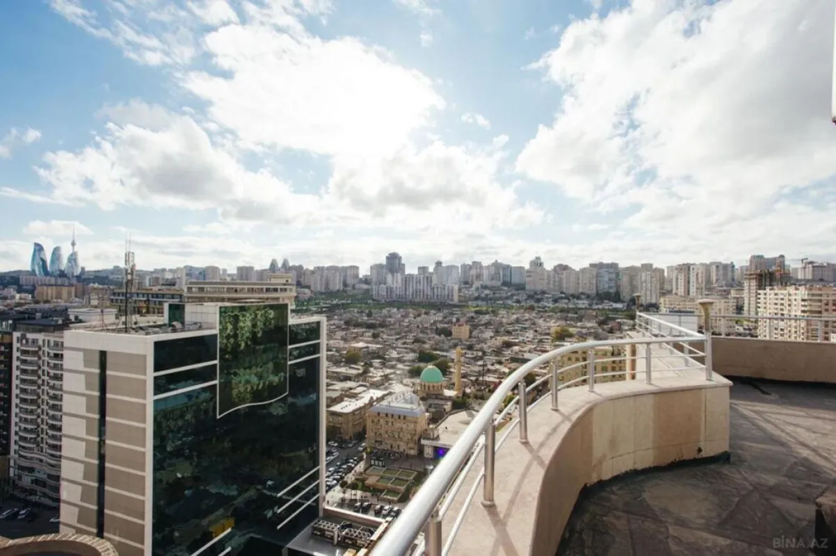 Kirayə verilir 3 otaqlı mənzil 120 m²