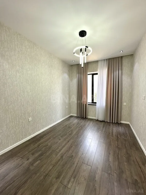 Satılır 4 otaqlı həyət evi 168 m²
