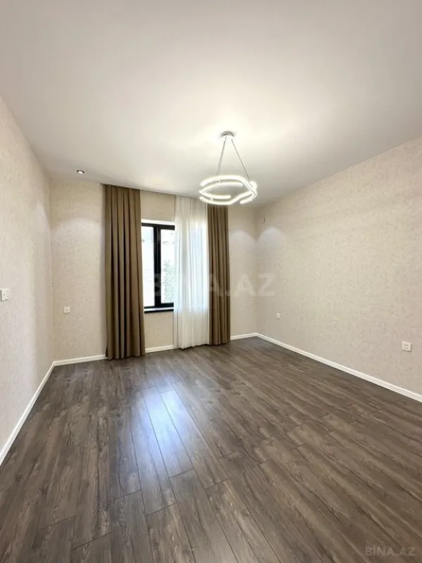 Satılır 4 otaqlı həyət evi 168 m²