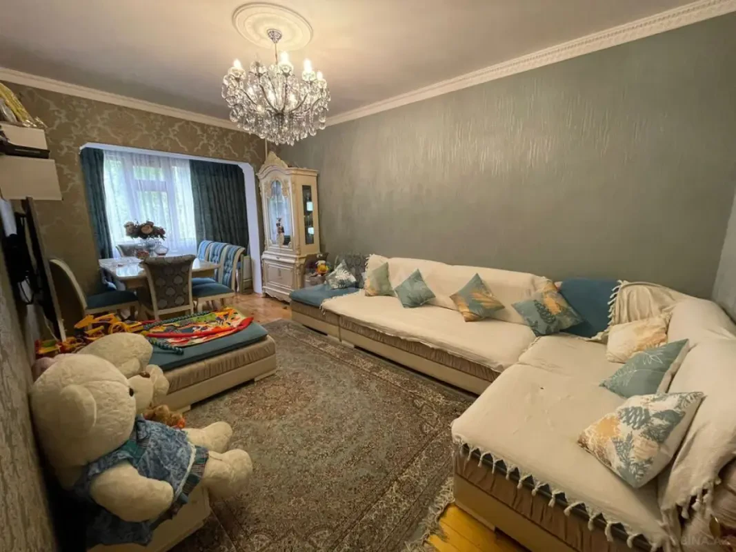 Satılır 2 otaqlı mənzil 65 m²