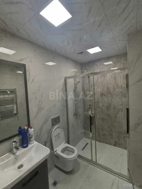 Kirayə verilir 2 otaqlı mənzil 76 m²