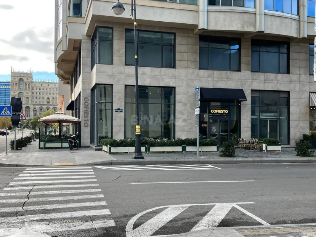 Satılır 1 otaqlı mənzil 45 m²