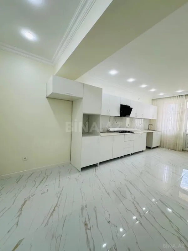 Satılır 3 otaqlı mənzil 134 m²