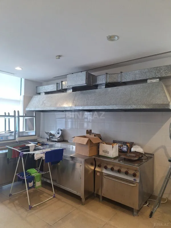 Kirayə verilir obyekt 200 m²