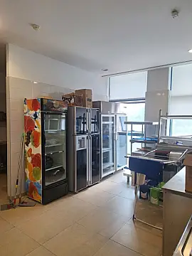 Kirayə verilir obyekt 200 m²