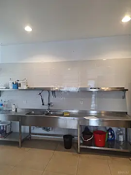 Kirayə verilir obyekt 200 m²