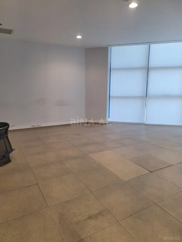 Kirayə verilir obyekt 1000 m²