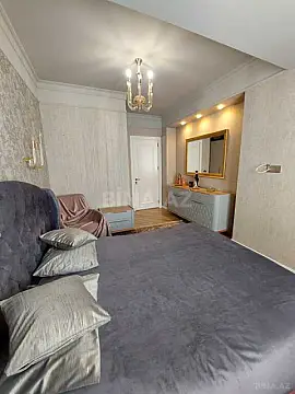 Satılır 4 otaqlı mənzil 100 m²