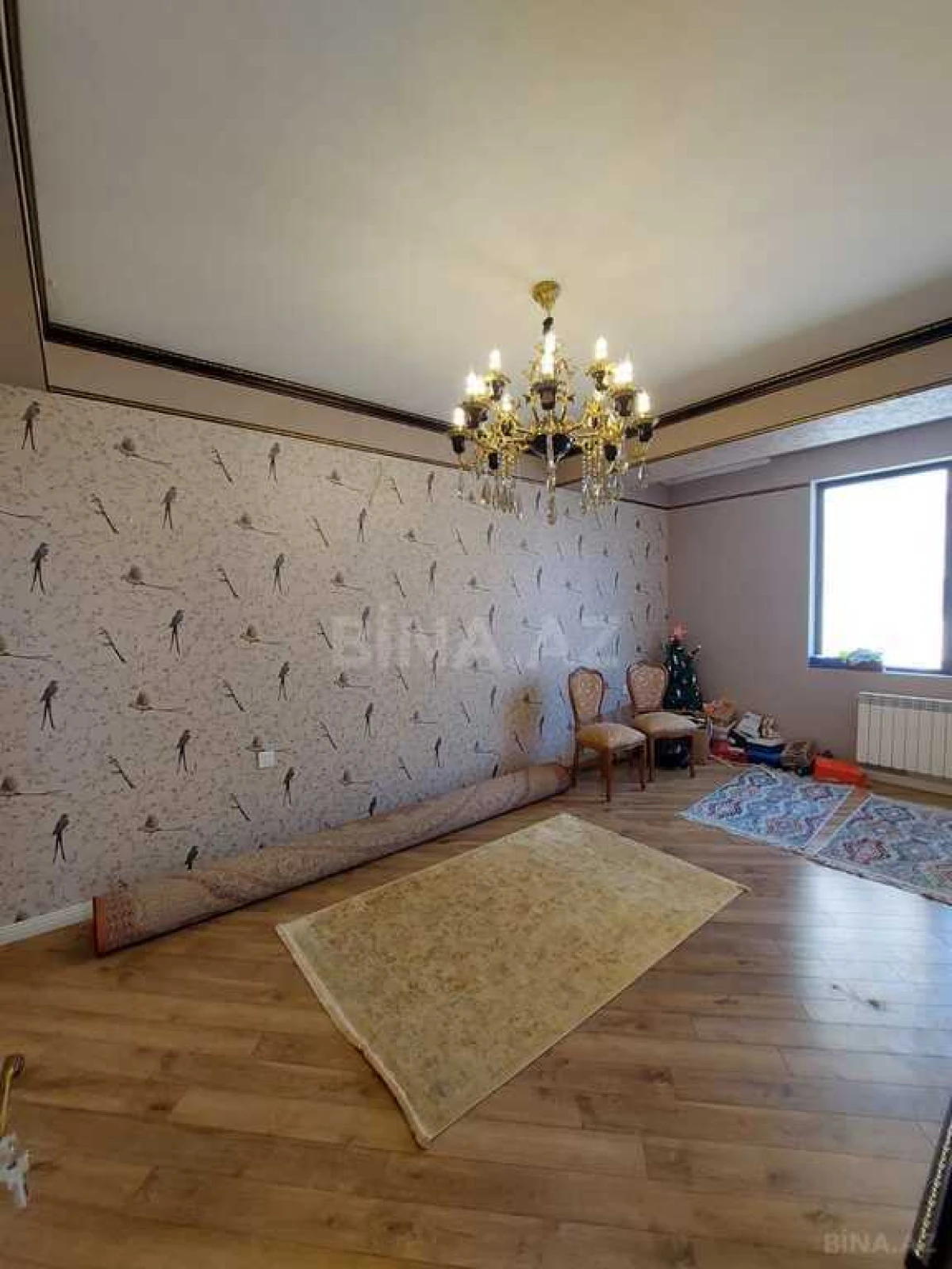 Satılır 4 otaqlı mənzil 100 m²