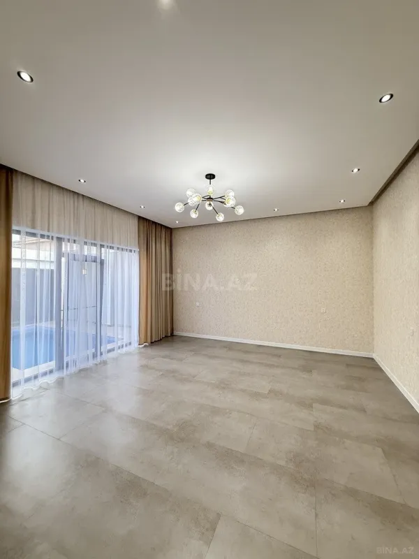 Satılır 4 otaqlı həyət evi 160 m²