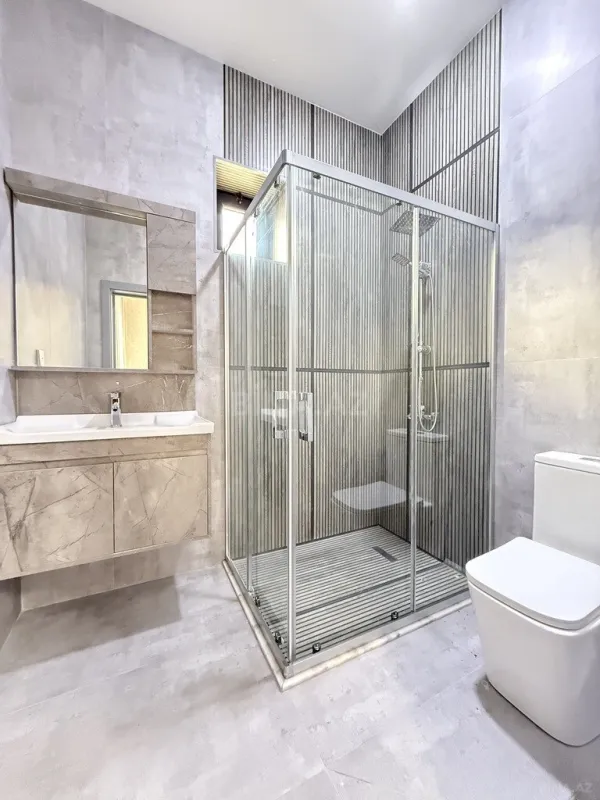 Satılır 4 otaqlı həyət evi 160 m²