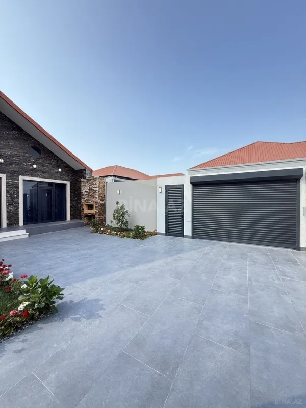 Satılır 4 otaqlı həyət evi 160 m²