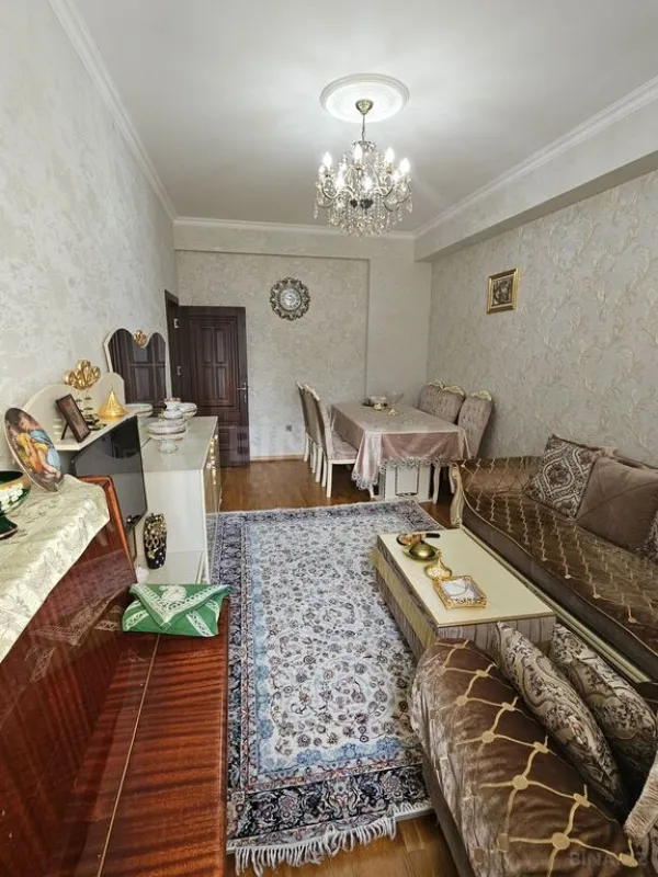 Satılır 3 otaqlı mənzil 87 m²