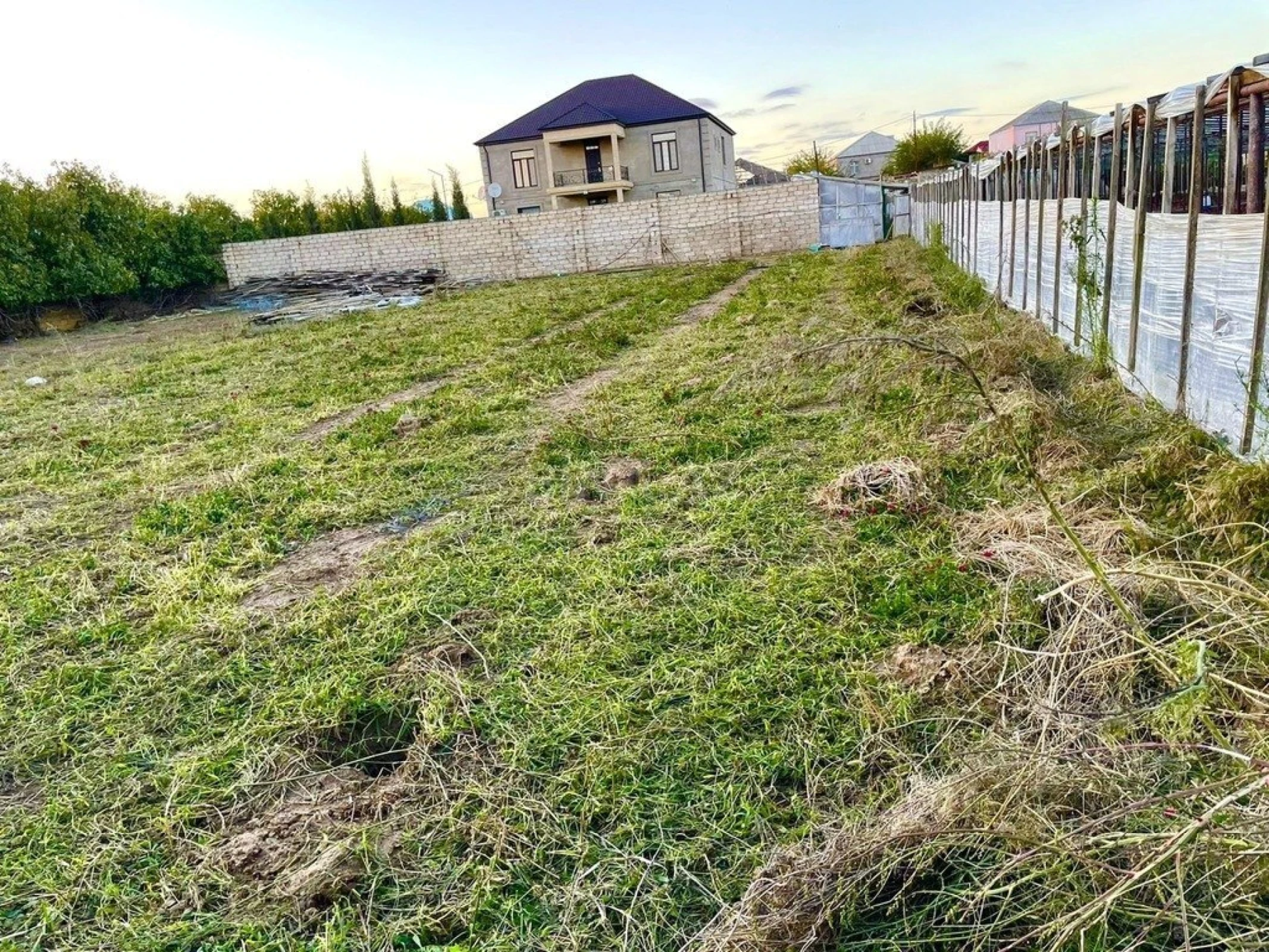 Satılır torpaq sahəsi 16 m²