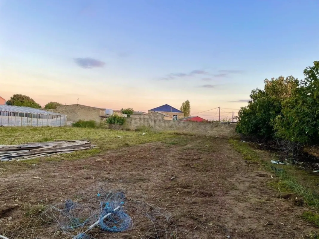 Satılır torpaq sahəsi 16 m²