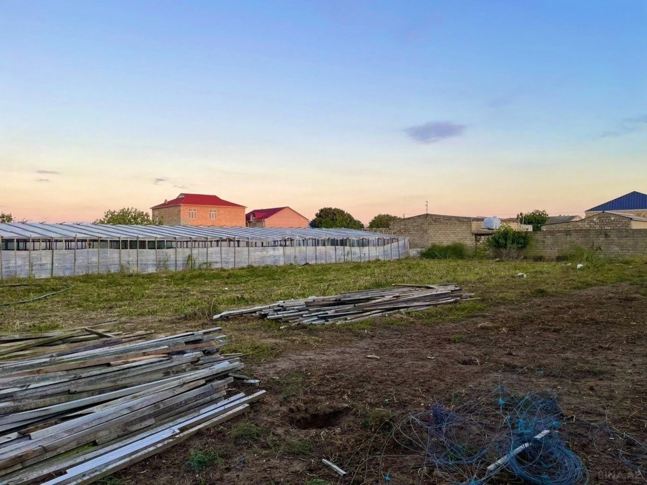 Satılır torpaq sahəsi 16 m²