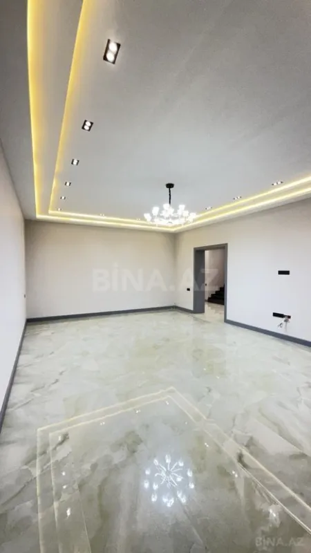 Satılır 5 otaqlı həyət evi 280 m²