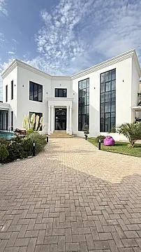 Satılır 5 otaqlı həyət evi 220 m² — Bakı, Mərdəkan 5 otaq 220.00 m²