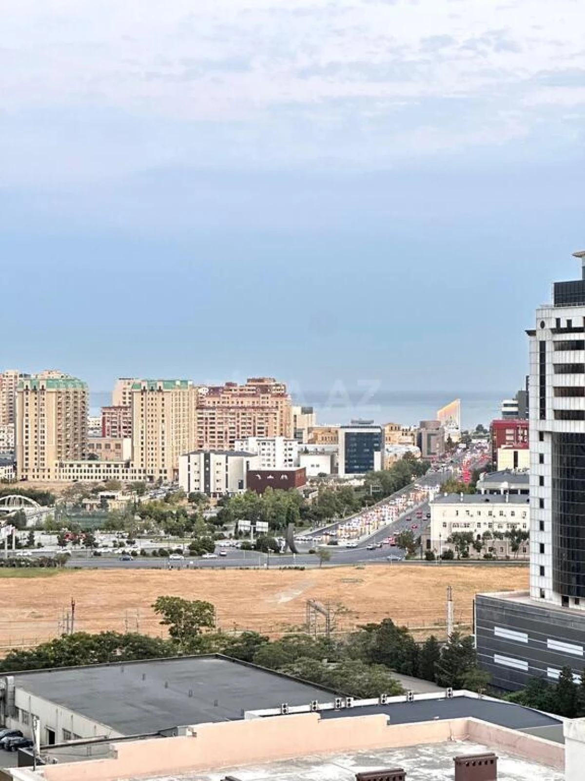 Satılır 3 otaqlı mənzil 150 m²