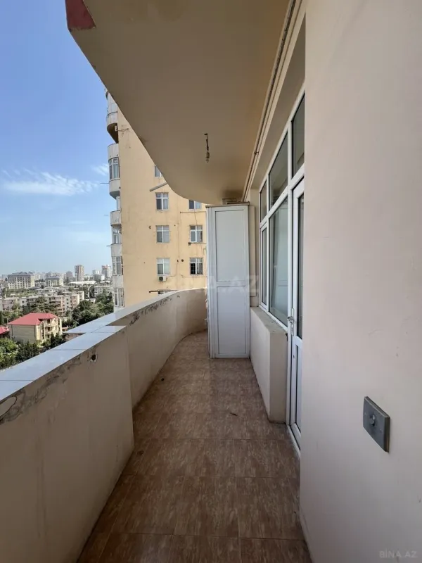 Satılır 2 otaqlı mənzil 90 m²