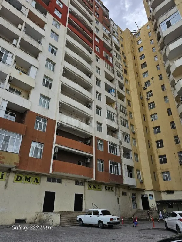 Satılır 2 otaqlı mənzil 85 m²