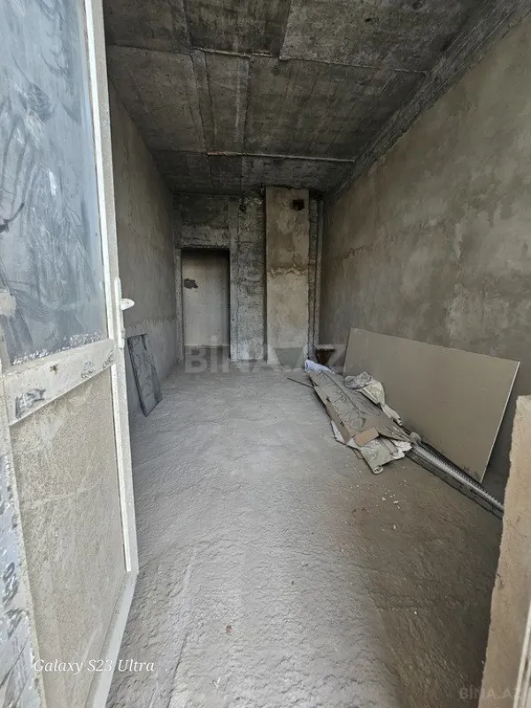 Satılır 2 otaqlı mənzil 85 m²