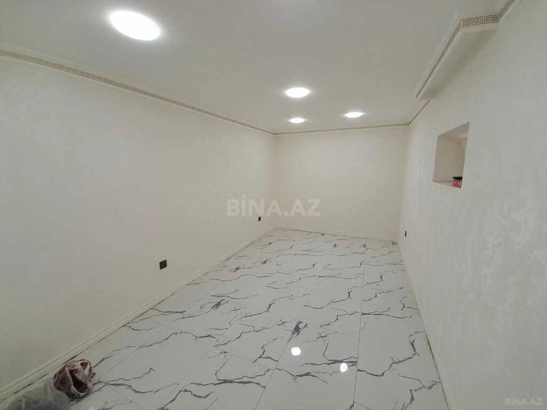 Kirayə verilir 3 otaqlı ofis 50 m²