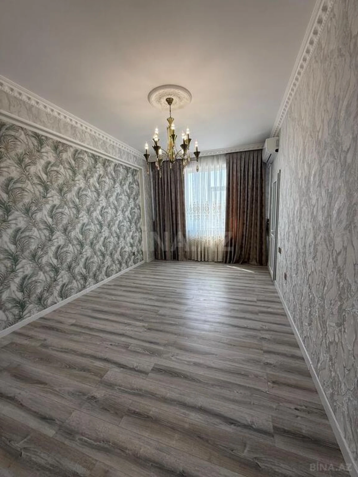 Satılır 2 otaqlı mənzil 56 m²