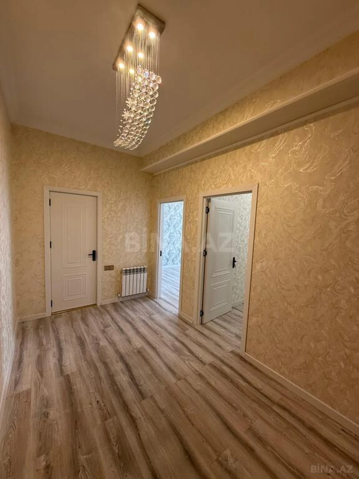Satılır 2 otaqlı mənzil 56 m²