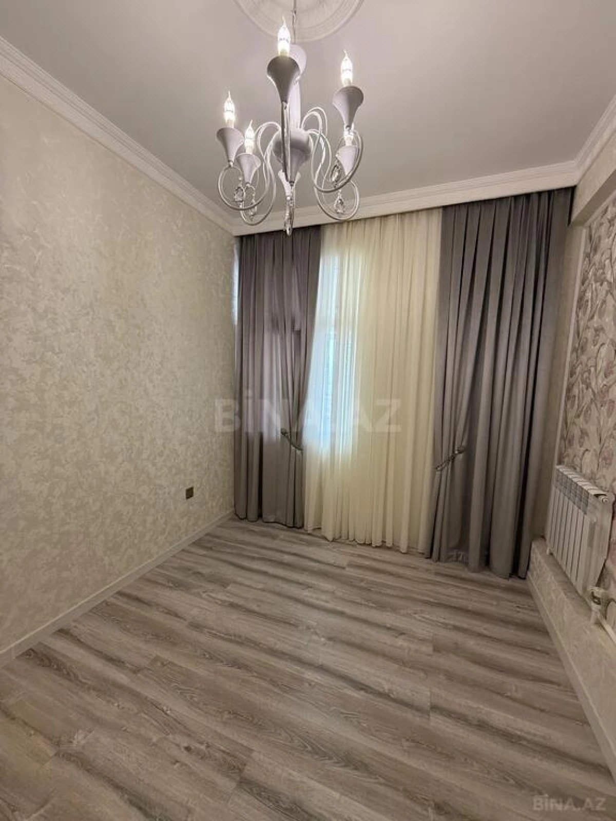 Satılır 2 otaqlı mənzil 56 m²