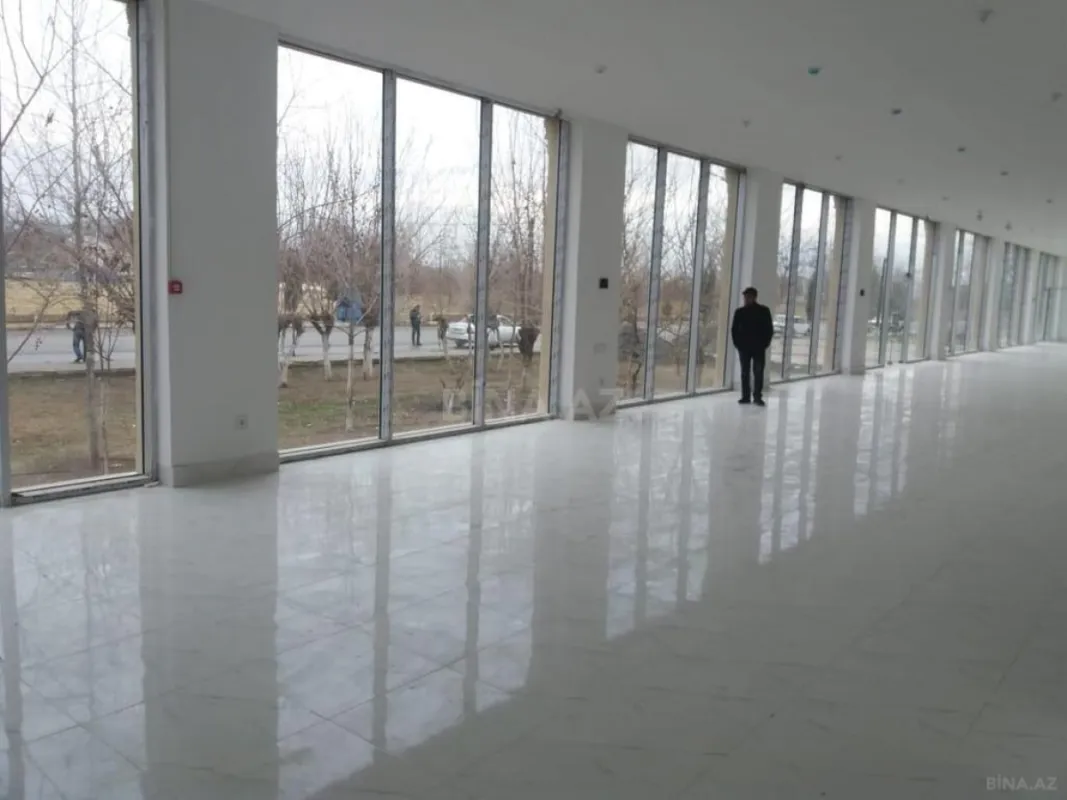 Kirayə verilir obyekt 1000 m²