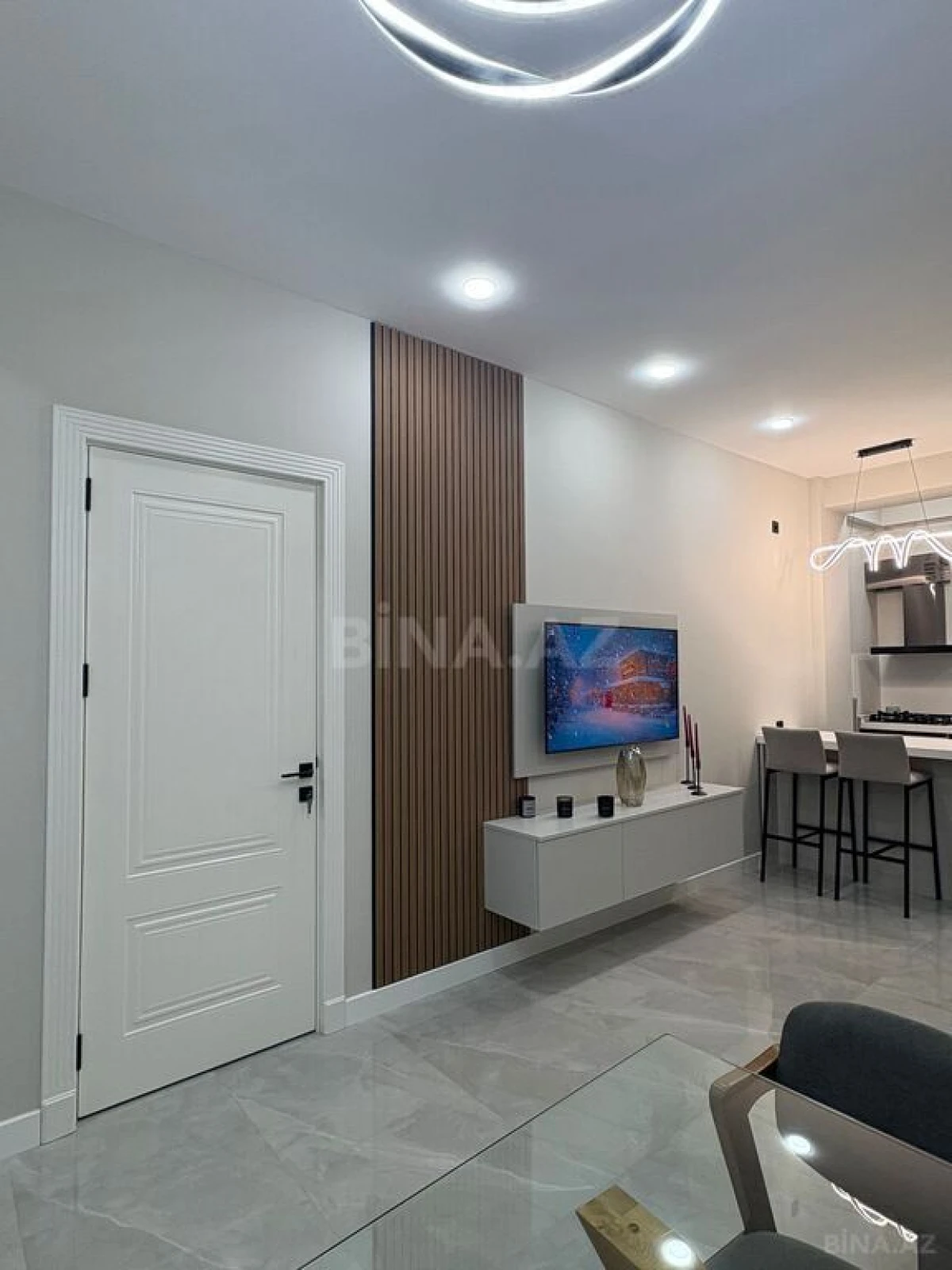 Satılır 2 otaqlı mənzil 63 m²