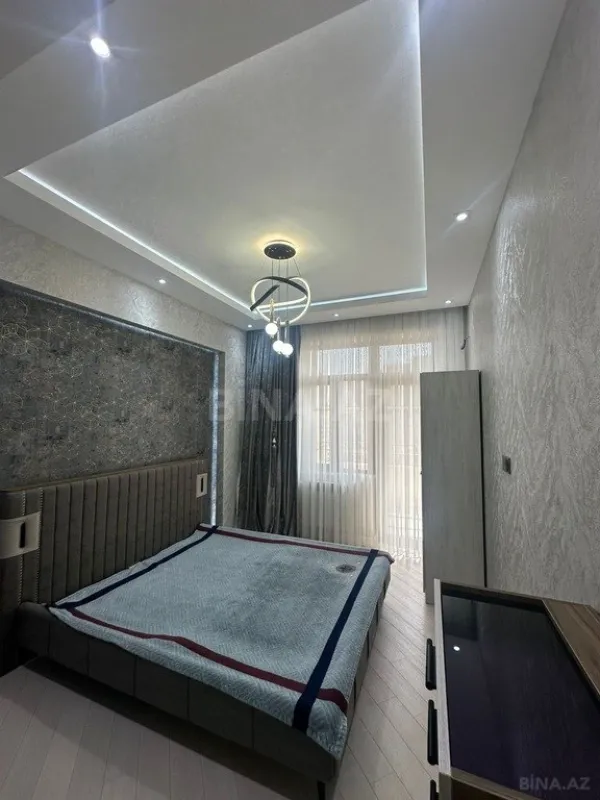 Satılır 2 otaqlı mənzil 68 m²