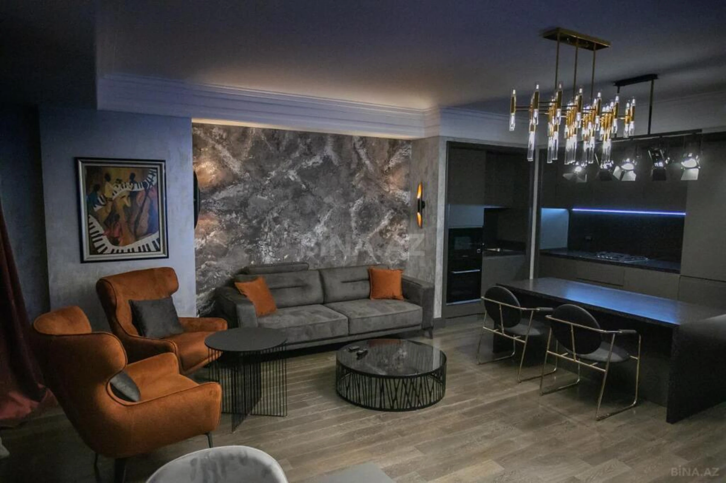 Kirayə verilir 4 otaqlı mənzil 155 m²