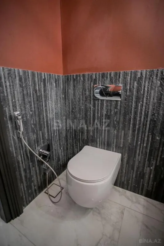 Kirayə verilir 4 otaqlı mənzil 155 m²