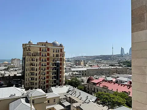 Satılır 3 otaqlı mənzil 152 m² — Bakı, Sahil qəs. 3 otaq 152.00 m²